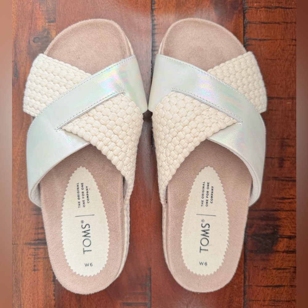 Brand New TOMS Paloma Slide Espadrille Sandals